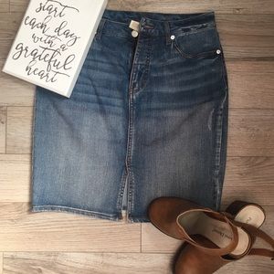 Faded glory denim skirt